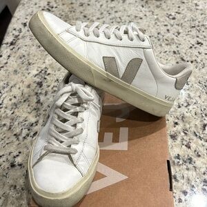 Veja campo sneakers- white